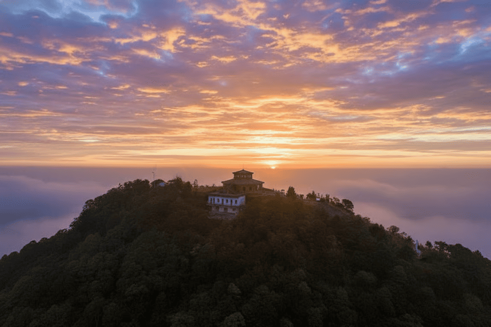 Experience the best of this natural wonderland in one day with a thoughtfully designed itinerary that combines trekking, sightseeing, and relaxation